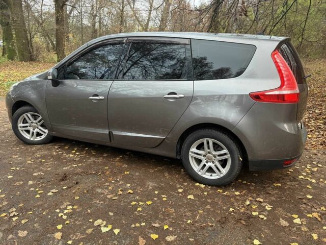 Серый Рено Сценик III, объемом двигателя 1.4 л и пробегом 196 тыс. км за 8000 $, фото 10 на Automoto.ua