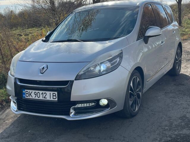 Сірий Рено Сценік III, об'ємом двигуна 1.6 л та пробігом 322 тис. км за 7900 $, фото 1 на Automoto.ua