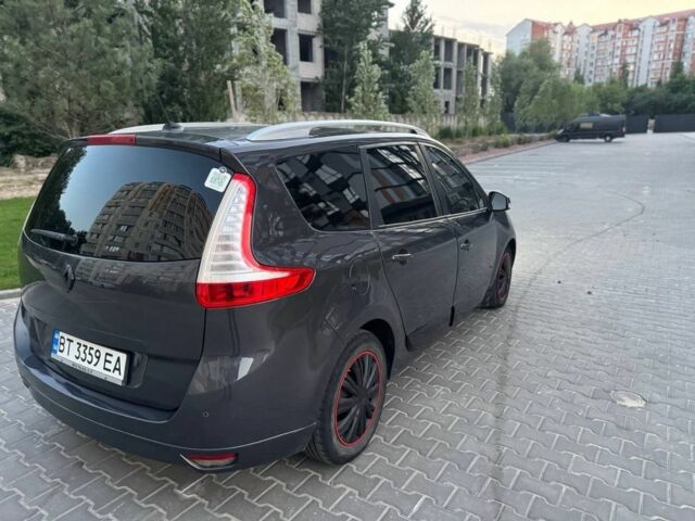 Серый Рено Сценик III, объемом двигателя 1.5 л и пробегом 300 тыс. км за 6000 $, фото 3 на Automoto.ua