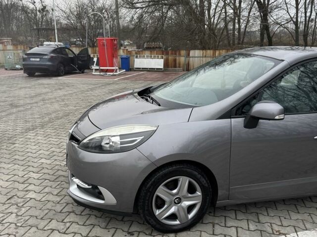 Сірий Рено Сценік III, об'ємом двигуна 1.6 л та пробігом 251 тис. км за 9299 $, фото 16 на Automoto.ua