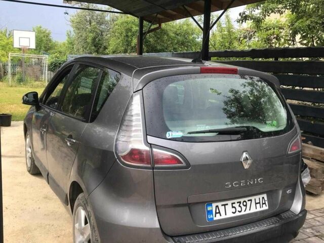 Серый Рено Сценик III, объемом двигателя 1.5 л и пробегом 186 тыс. км за 7500 $, фото 2 на Automoto.ua