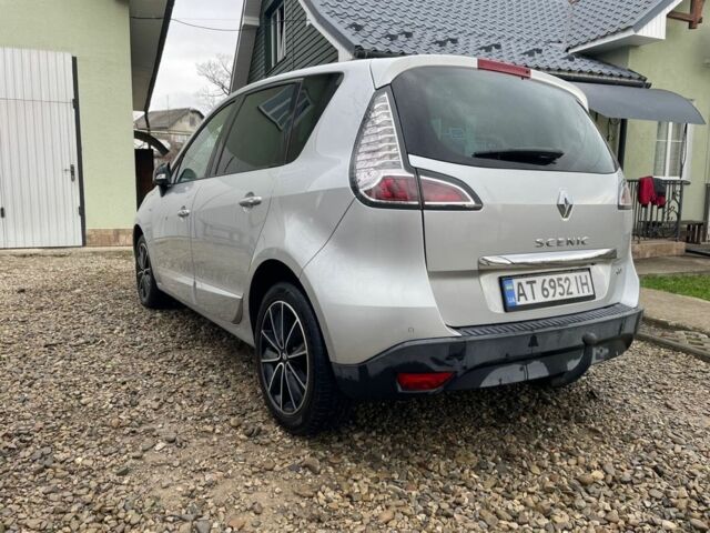 Серый Рено Сценик III, объемом двигателя 1.5 л и пробегом 230 тыс. км за 9000 $, фото 3 на Automoto.ua