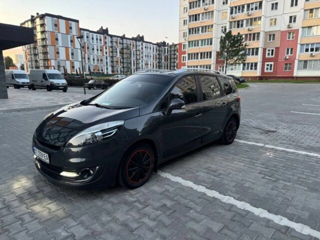 Серый Рено Сценик III, объемом двигателя 1.5 л и пробегом 300 тыс. км за 6000 $, фото 15 на Automoto.ua