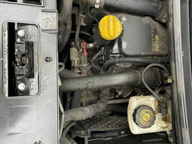 Серый Рено Сценик III, объемом двигателя 1.5 л и пробегом 230 тыс. км за 9000 $, фото 22 на Automoto.ua