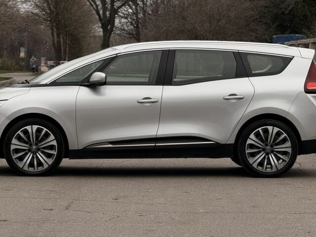 Сірий Рено Сценік III, об'ємом двигуна 1.7 л та пробігом 157 тис. км за 14999 $, фото 7 на Automoto.ua