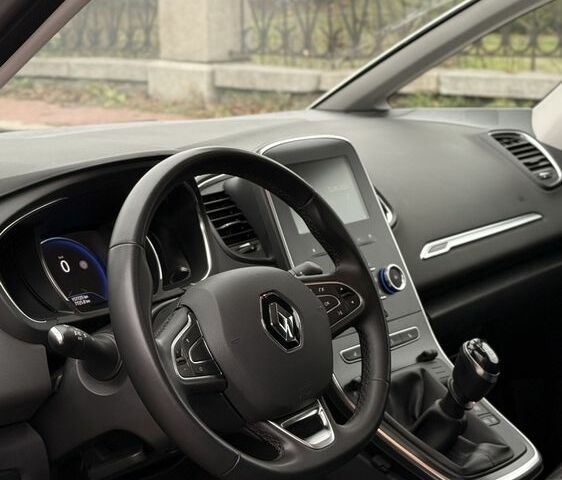 Сірий Рено Сценік III, об'ємом двигуна 1.7 л та пробігом 157 тис. км за 14999 $, фото 14 на Automoto.ua