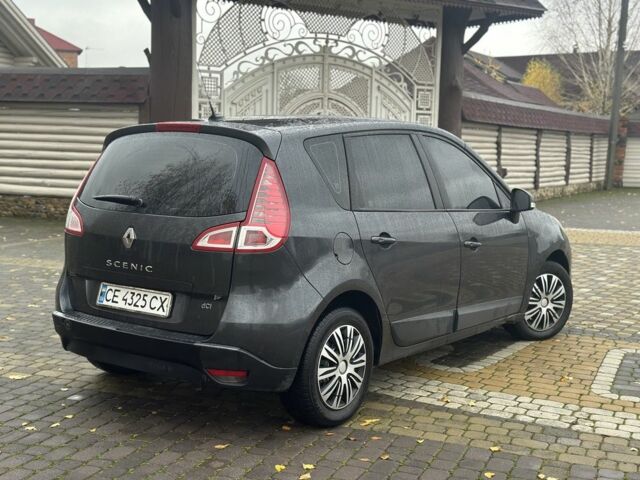Серый Рено Сценик III, объемом двигателя 1.5 л и пробегом 250 тыс. км за 4750 $, фото 4 на Automoto.ua