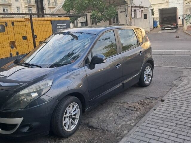 Сірий Рено Сценік III, об'ємом двигуна 1.5 л та пробігом 320 тис. км за 6500 $, фото 2 на Automoto.ua