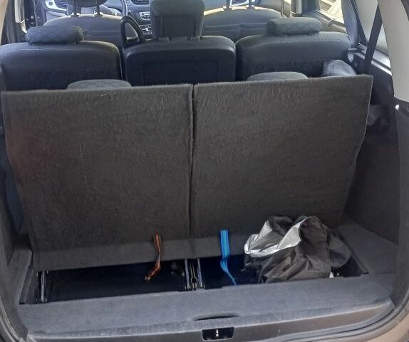 Серый Рено Сценик III, объемом двигателя 1.5 л и пробегом 209 тыс. км за 6800 $, фото 4 на Automoto.ua