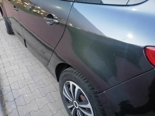 Серый Рено Сценик III, объемом двигателя 1.6 л и пробегом 295 тыс. км за 6800 $, фото 3 на Automoto.ua