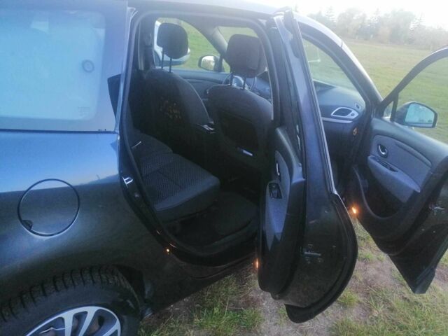 Серый Рено Сценик III, объемом двигателя 1.6 л и пробегом 295 тыс. км за 6800 $, фото 8 на Automoto.ua