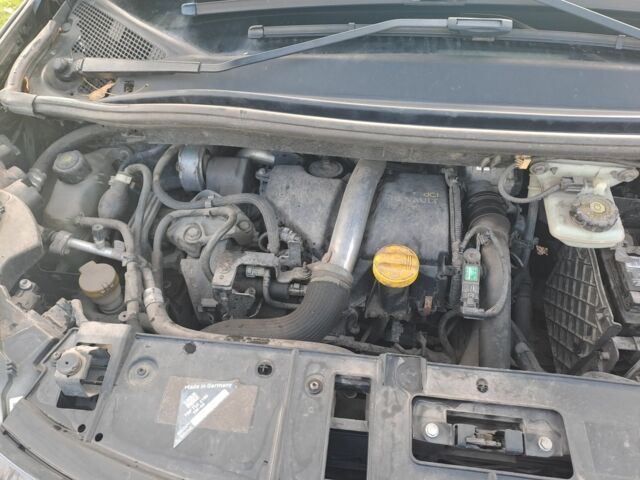 Серый Рено Сценик III, объемом двигателя 1.5 л и пробегом 286 тыс. км за 6400 $, фото 11 на Automoto.ua