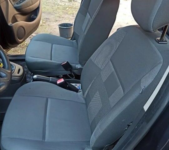 Серый Рено Сценик III, объемом двигателя 1.5 л и пробегом 270 тыс. км за 5700 $, фото 5 на Automoto.ua