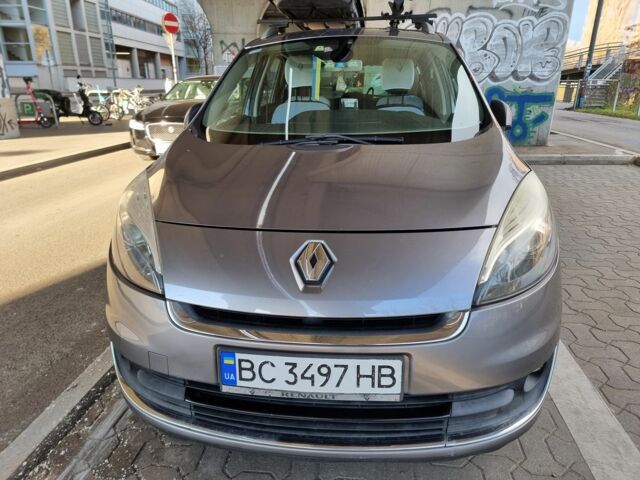 Серый Рено Сценик III, объемом двигателя 1.5 л и пробегом 326 тыс. км за 6500 $, фото 6 на Automoto.ua