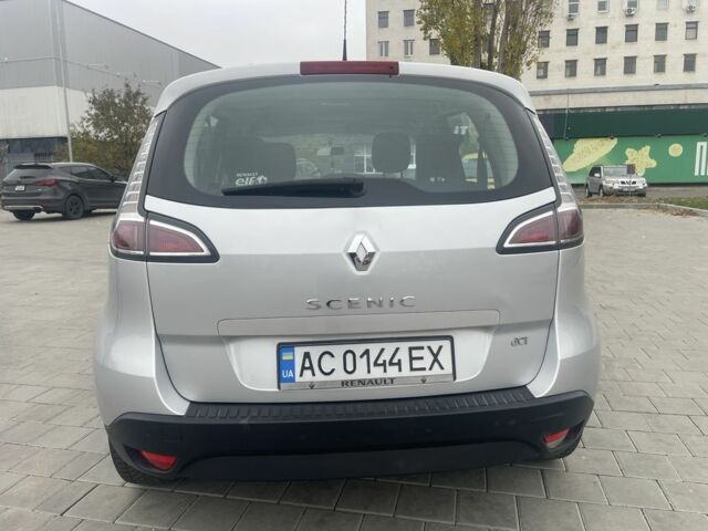 Серый Рено Сценик III, объемом двигателя 1.5 л и пробегом 249 тыс. км за 7650 $, фото 6 на Automoto.ua