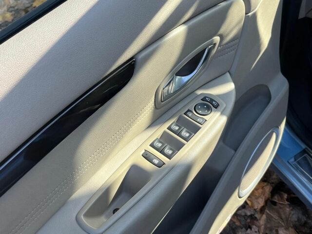 Синій Рено Сценік III, об'ємом двигуна 1.5 л та пробігом 244 тис. км за 6800 $, фото 17 на Automoto.ua