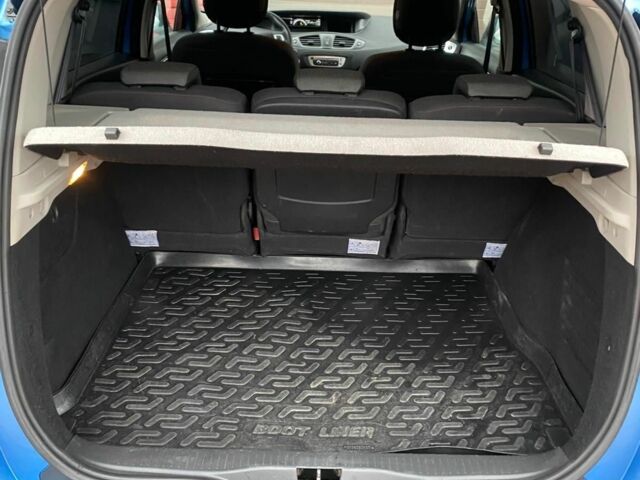 Синій Рено Сценік III, об'ємом двигуна 1.5 л та пробігом 233 тис. км за 7500 $, фото 3 на Automoto.ua