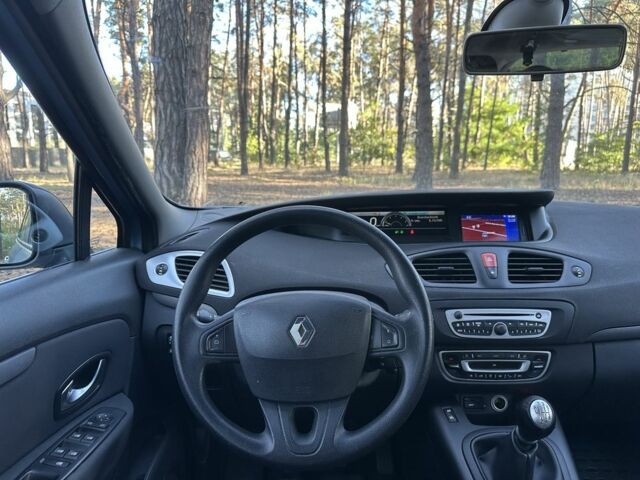 Синій Рено Сценік III, об'ємом двигуна 1.5 л та пробігом 187 тис. км за 6950 $, фото 14 на Automoto.ua