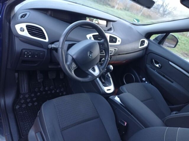 Синій Рено Сценік III, об'ємом двигуна 1.5 л та пробігом 260 тис. км за 6950 $, фото 12 на Automoto.ua