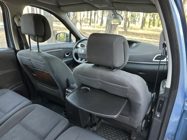 Синій Рено Сценік III, об'ємом двигуна 1.5 л та пробігом 187 тис. км за 6950 $, фото 9 на Automoto.ua