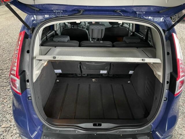 Синий Рено Сценик III, объемом двигателя 0 л и пробегом 187 тыс. км за 6750 $, фото 9 на Automoto.ua