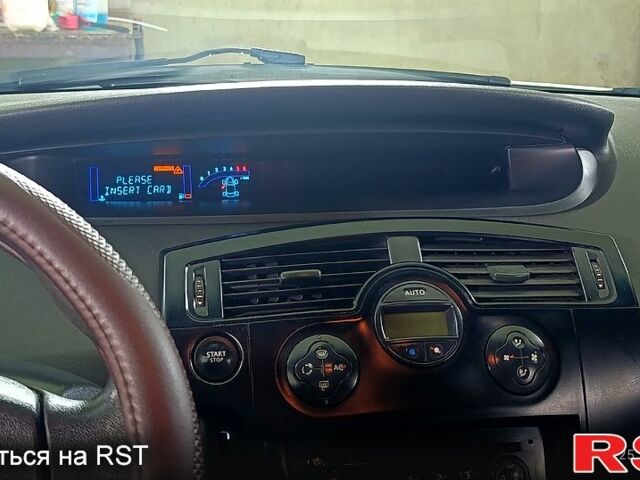 Рено Сценік 2006 у Синельниковом на Automoto.ua Білий Рено Сценік, об'ємом двигуна 1.5 л та пробігом 250 тис. км за 5500 $, фото 5 на Automoto.ua