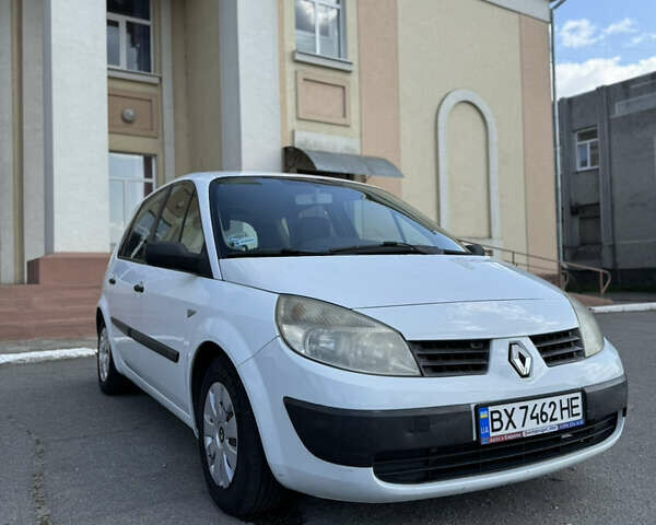 Белый Рено Сценик, объемом двигателя 1.46 л и пробегом 296 тыс. км за 4400 $, фото 2 на Automoto.ua
