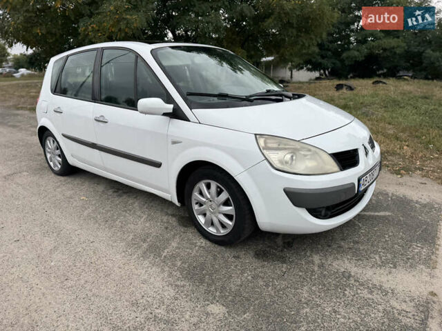 Білий Рено Сценік, об'ємом двигуна 1.46 л та пробігом 231 тис. км за 4450 $, фото 20 на Automoto.ua
