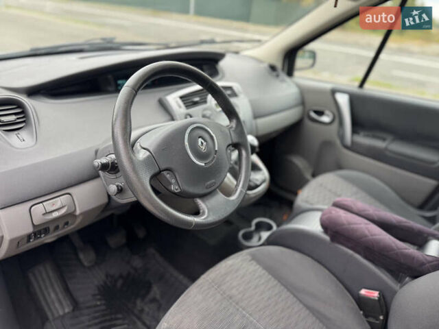 Білий Рено Сценік, об'ємом двигуна 1.46 л та пробігом 231 тис. км за 4450 $, фото 28 на Automoto.ua