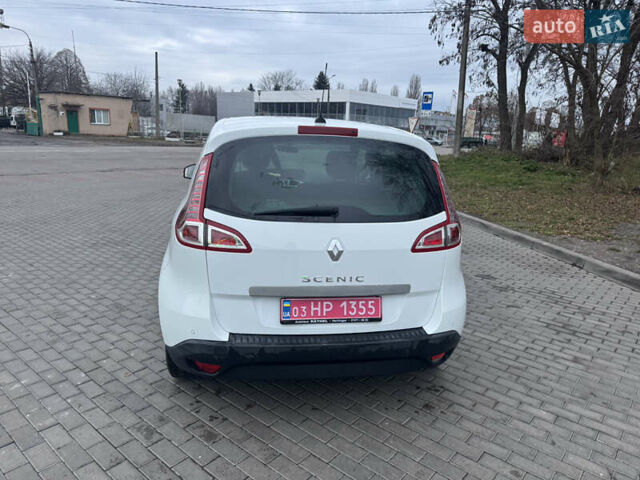Білий Рено Сценік, об'ємом двигуна 1.6 л та пробігом 165 тис. км за 8200 $, фото 10 на Automoto.ua