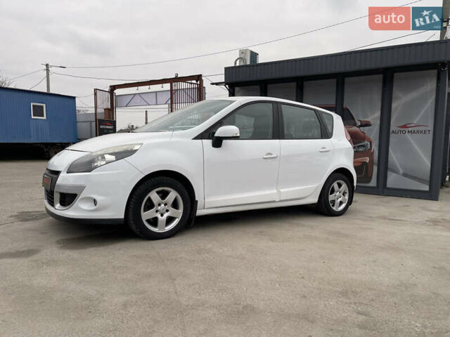 Белый Рено Сценик, объемом двигателя 1.5 л и пробегом 221 тыс. км за 6800 $, фото 5 на Automoto.ua