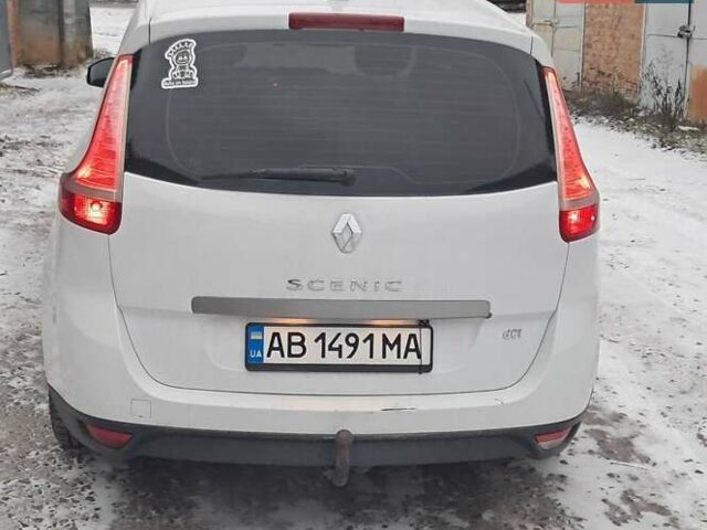 Білий Рено Сценік, об'ємом двигуна 1.5 л та пробігом 311 тис. км за 6700 $, фото 1 на Automoto.ua