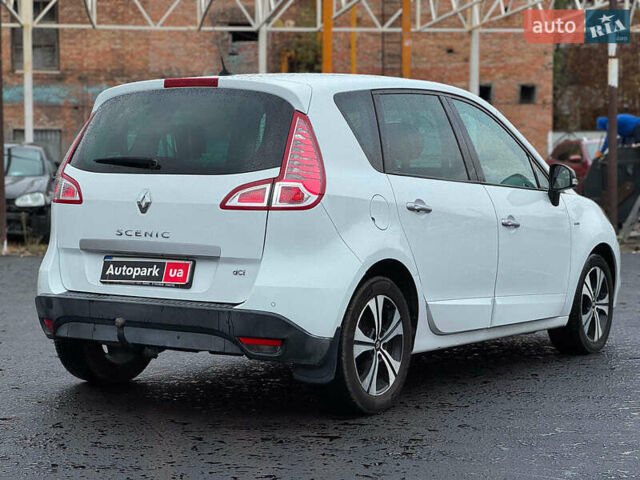 Білий Рено Сценік, об'ємом двигуна 1.9 л та пробігом 242 тис. км за 7990 $, фото 9 на Automoto.ua