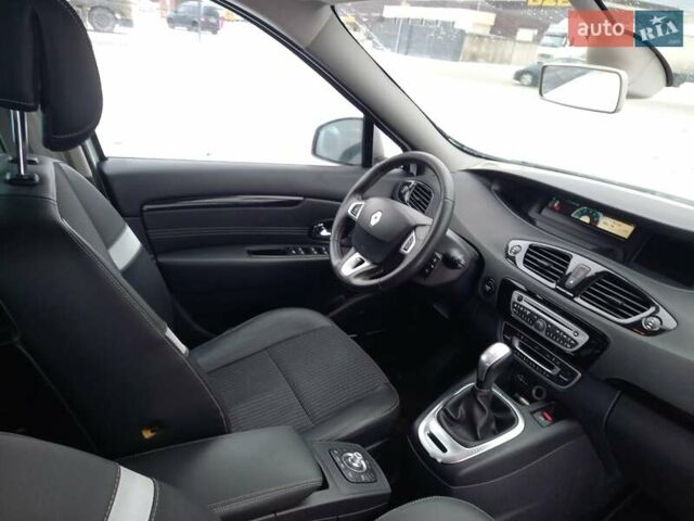 Білий Рено Сценік, об'ємом двигуна 1.5 л та пробігом 221 тис. км за 8150 $, фото 22 на Automoto.ua