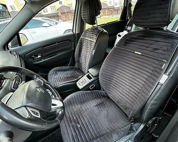 Білий Рено Сценік, об'ємом двигуна 1.5 л та пробігом 280 тис. км за 6500 $, фото 15 на Automoto.ua