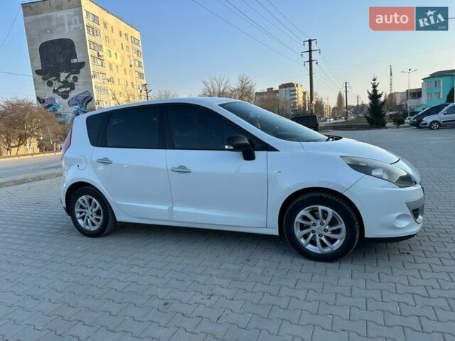 Белый Рено Сценик, объемом двигателя 1.5 л и пробегом 190 тыс. км за 7200 $, фото 7 на Automoto.ua