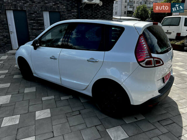 Белый Рено Сценик, объемом двигателя 1.4 л и пробегом 160 тыс. км за 8000 $, фото 15 на Automoto.ua