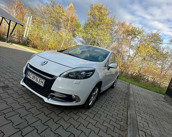 Білий Рено Сценік, об'ємом двигуна 1.6 л та пробігом 254 тис. км за 8300 $, фото 13 на Automoto.ua