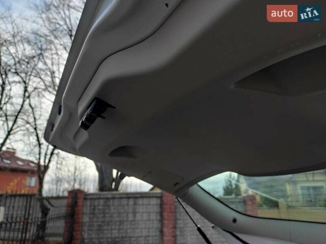 Білий Рено Сценік, об'ємом двигуна 1.46 л та пробігом 236 тис. км за 6999 $, фото 34 на Automoto.ua