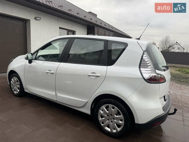Білий Рено Сценік, об'ємом двигуна 1.46 л та пробігом 185 тис. км за 7650 $, фото 14 на Automoto.ua