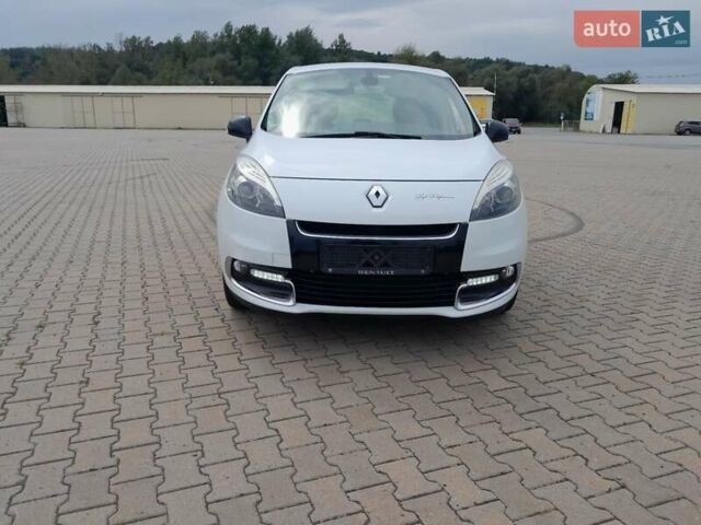 Белый Рено Сценик, объемом двигателя 1.46 л и пробегом 211 тыс. км за 7950 $, фото 4 на Automoto.ua