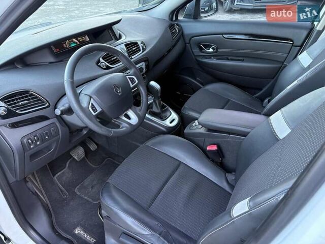 Белый Рено Сценик, объемом двигателя 1.5 л и пробегом 192 тыс. км за 9190 $, фото 20 на Automoto.ua