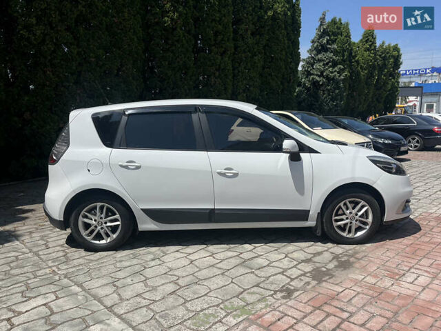 Белый Рено Сценик, объемом двигателя 1.46 л и пробегом 355 тыс. км за 7500 $, фото 2 на Automoto.ua