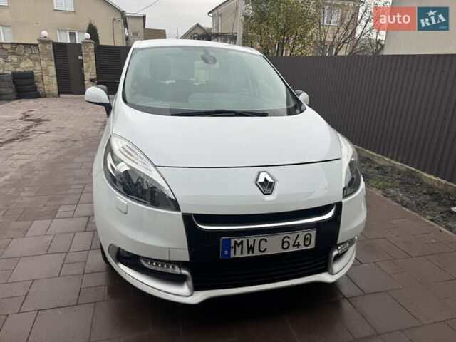 Білий Рено Сценік, об'ємом двигуна 1.46 л та пробігом 185 тис. км за 7650 $, фото 2 на Automoto.ua
