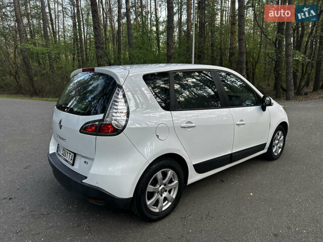 Білий Рено Сценік, об'ємом двигуна 1.5 л та пробігом 290 тис. км за 5950 $, фото 12 на Automoto.ua