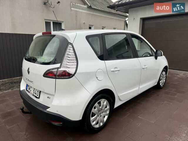Білий Рено Сценік, об'ємом двигуна 1.46 л та пробігом 185 тис. км за 7650 $, фото 10 на Automoto.ua
