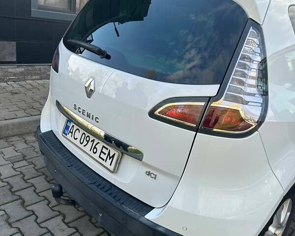 Білий Рено Сценік, об'ємом двигуна 1.6 л та пробігом 254 тис. км за 8300 $, фото 6 на Automoto.ua