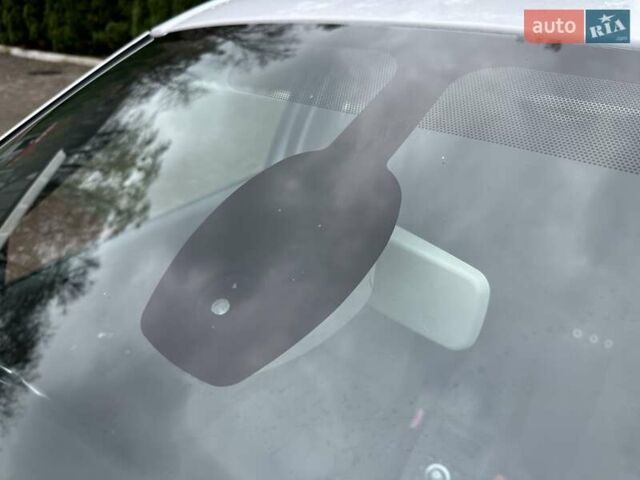 Белый Рено Сценик, объемом двигателя 1.5 л и пробегом 207 тыс. км за 7500 $, фото 30 на Automoto.ua