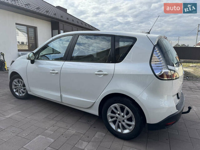 Белый Рено Сценик, объемом двигателя 1.46 л и пробегом 185 тыс. км за 7900 $, фото 7 на Automoto.ua