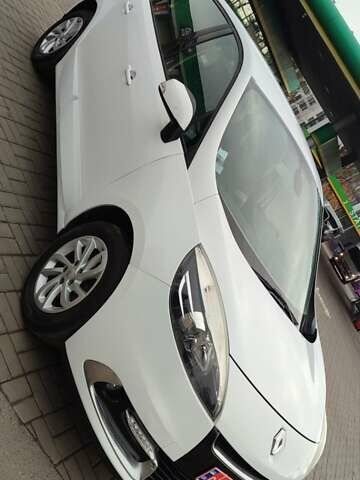 Белый Рено Сценик, объемом двигателя 1.5 л и пробегом 255 тыс. км за 8850 $, фото 8 на Automoto.ua